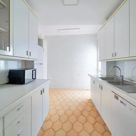 Orange Square Rooftop 250 M2 Marbella